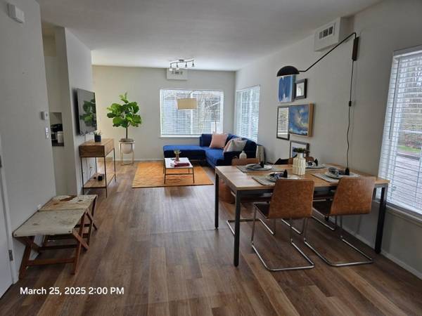 $2,590 / 3br - 1447ft2 - Calefacción Central, Patio, Conexión de Cable en Todos los Dormitorios (18111 25th Ave NE, Marysville, WA)63814837511043120