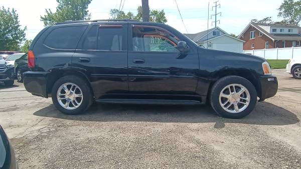 2006 GMC ENVOY DENALI V-8 - Photo 5