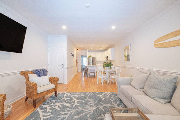 $3500.00 / 3br - 1568ft2 - 81 Sandbar Ln, #2764016104620931122