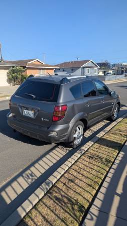 2005 Pontiac Vibe – 30+ MPG, Flat-Fold Seats (Perfect for Car Camping) - $1,000 (Torrance)63618151971843123