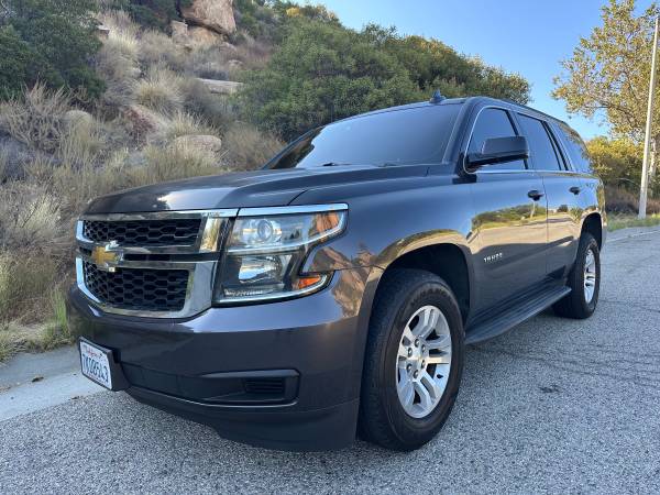 Chevrolet Tahoe 4x4 - 2015 - Título limpio - 129K - $13,900 (Canoga Park)63470894637827124