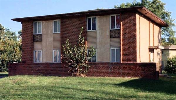 3024 Rotunda Ct S 3br/1.5bath townhouse 1