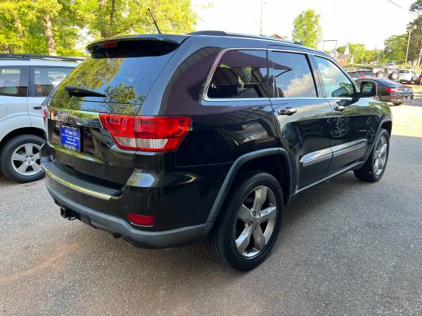 2013 Jeep Grand Cherokee Overland 4X4 - $9.999 (Greenville)63471227468419123