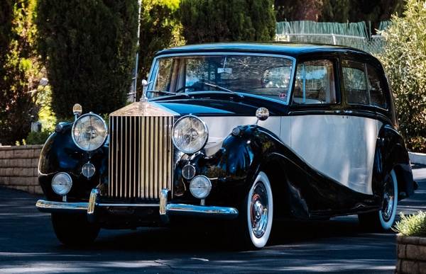 1955 Rolls-Royce Silve Wraith Touring Limousine (H.J.Mulliner) - $45,000 (Culver City)63615927000323122