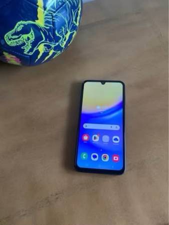 Samsung Galaxy A15 5G dual sim ( Unlocked) 128gb blue color 1