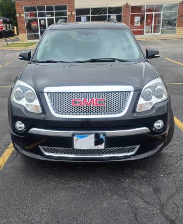 2012 gmc acadia denali - $5,90063618770013955122