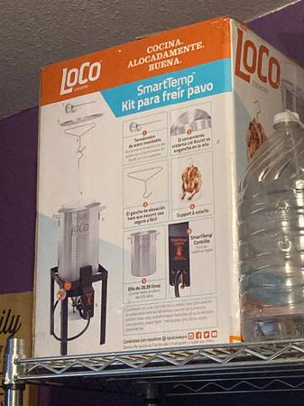 Brand new Turkey Fryer 1