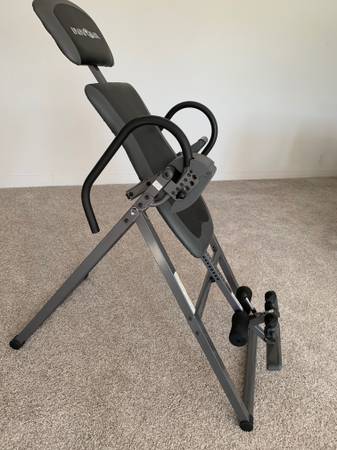 INVERSION TABLE - STRETCH YOUR SPINE AND RELIEVE MUSCLE NERVE PAIN 1