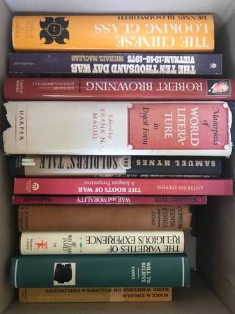 Libros amados durante toda la vida - $1 (College Park)63470290628995122