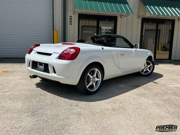 2003 Toyota MR2 Spyder, calidad de coleccionista, solo 6.622 millas, transmisión manual de 5 velocidades - $26.995 (Jacksonville, FL)63470254504451123