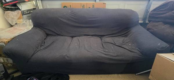 Free couch 1