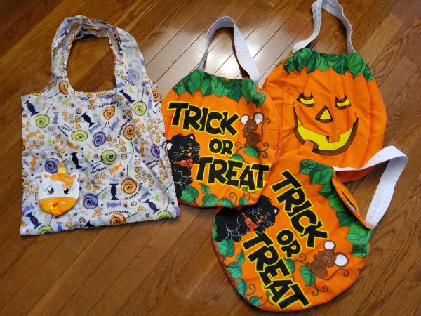 Fabric Halloween Trick and Treat Bags 1