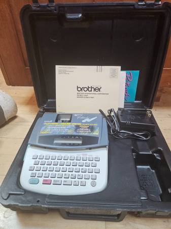 Brother P-touch Electronic Labeling system 1