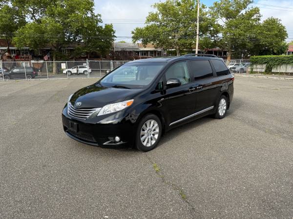 2016 TOYOTA SIENNA XLE AWD - $15,90063654721846787120