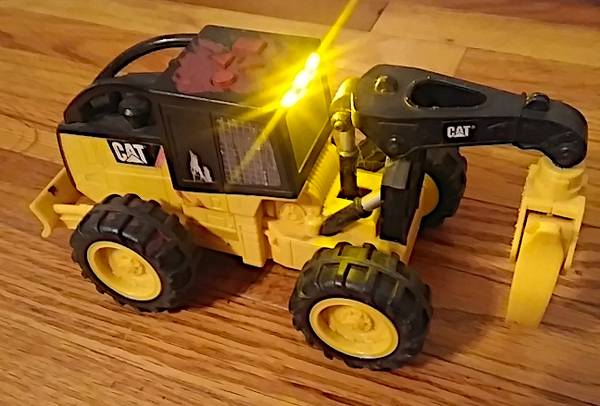 Child's CAT (Caterpillar) Work/Construction Vehicle 1