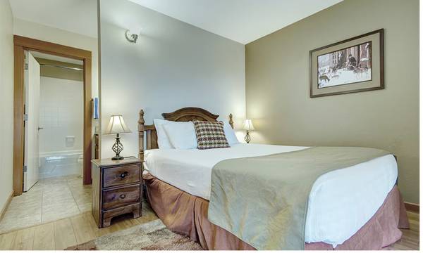 $195 / 1br - Mt Bachelor Ski -WorldMark Seventh Mountain Resort (Bend)63956353752066123