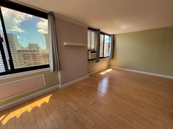 $3,590 / 2br - 941ft2 - [Available Now] 2 Bed, 2 Bath, 1 PKG at Windsor (Honolulu)63939789137795122
