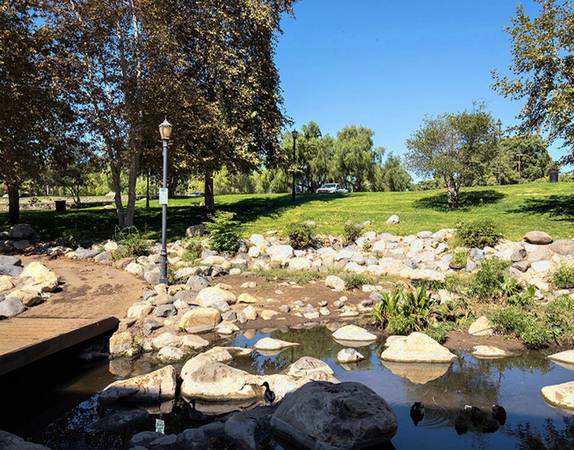 $2,175 $500 SAVINGS | Ideal Studio + Near Award-Winning Breweries (Vista Village)64037046058499121