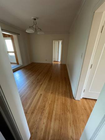 $1,200 / 1br - 700ft2 - Apartamento de una habitación en alquiler en Rogers Park North Chicago (Chicago)63844191842563122
