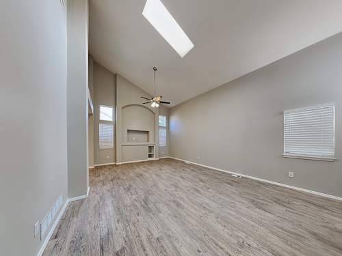 $1,450 / 4br - 2312ft2 - Spacious Private Patio or Balcony, Near Community College (Colorado Springs)63658264062467122