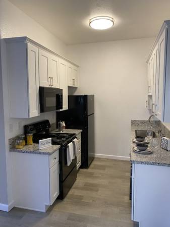 $2,895 / 2br - 🌅¡SEPTIEMBRE GRATIS!! ¡$1000 DE DESCUENTO EN EL SEGUNDO MES!!🌅 (La Jolla/UTC/San Diego)63663853670019122