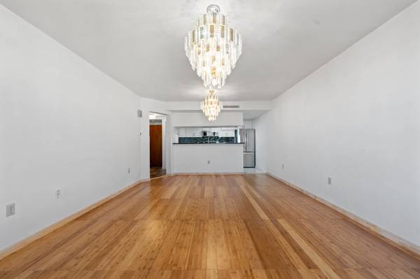 $3,150 / 2br - 2 BR 2 BATH $3150 (Chelsea)64167983456898124