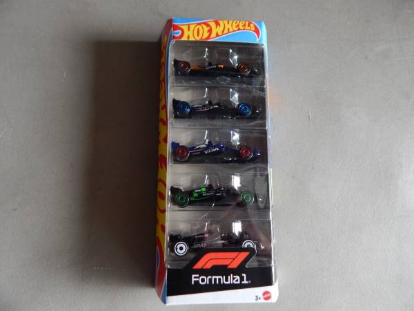 Hot Wheels 5 Pack Formula 1 Cars 1