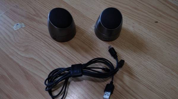 Two Ihome portable speakers 1