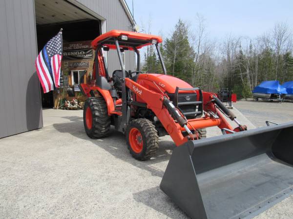 2016 Kubota L-47-Tractor Loader Backhoe 1