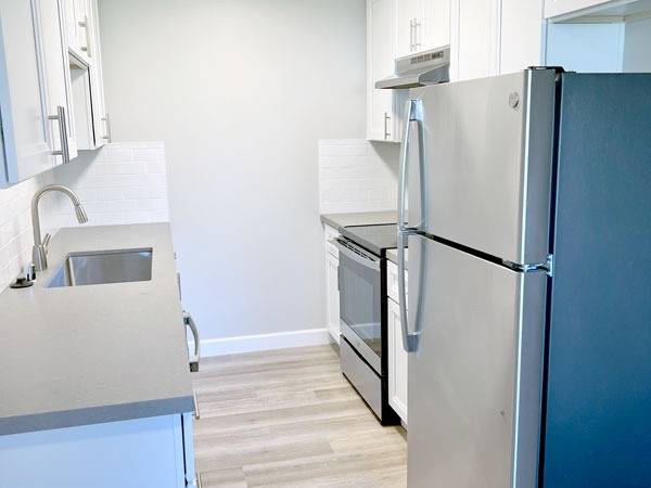 $2,495 / 1br - 644ft2 - Santa Clara 1BR apt, Modern kitchen, Wood-style floor, Plenty storage (santa clara)63908867262979124