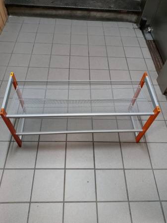 Sturdy shoe rack 1