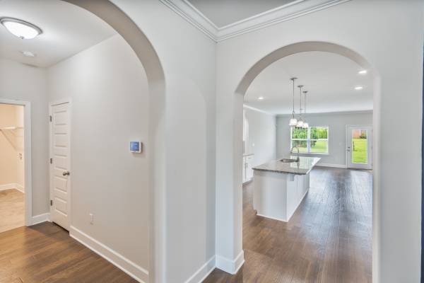 $419,999 / 3br - 2325ft2 - 8702 Merrill Circle (Bowling Green)64177450473601123