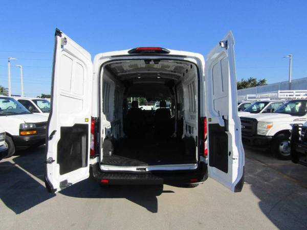 2021 Ford Transit 250 3dr - Photo 9