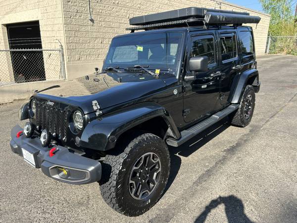 2014 Jeep Wrangler Unlimited Sahara 4WD --Overlander, Awning, Tent-- - $20,995 (kirkland)63613935150723120