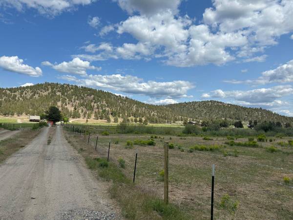 $599,000 / 3br - 1851ft2 - 18+ acres, ¡casa con hermosas vistas! (Prineville)63839290466051124