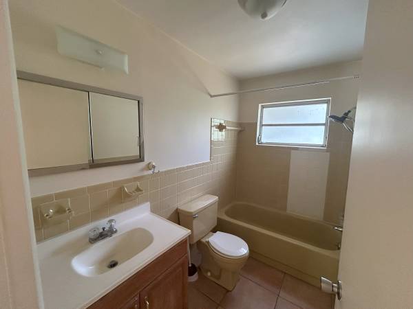 $225,000 / 3br - 1356ft2 - Owner Financing 3 bedroom 2 bath home (Beverly Hills)63901321030786123