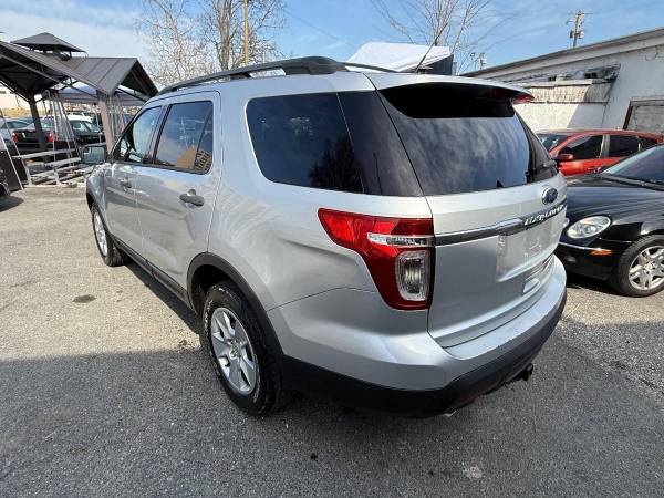 2014 Ford Explorer - $6,500 (+ Auto Bid Center)63487559965955123