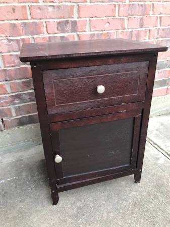 Two nightstand 1