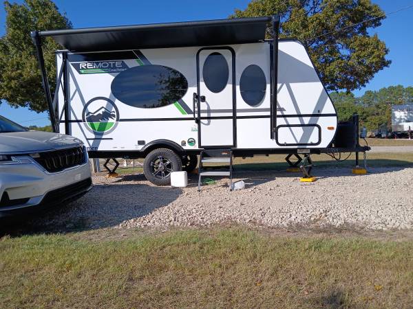 2025 Coachman Remote "couples" trailer 1