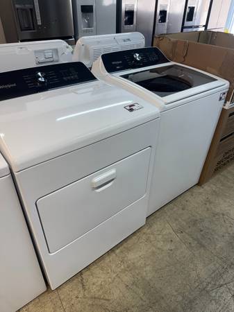 GAAV WHIRLPOOL WASHER AND ELECTRIC DRYER WITH 90 DAY WARRANTY 1
