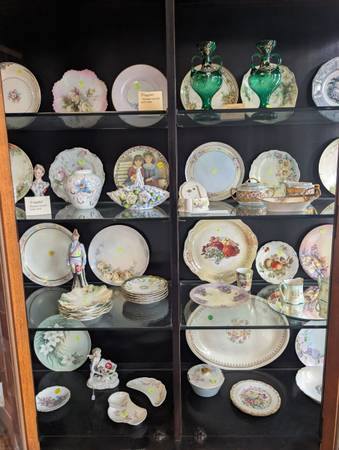Yard sale photo