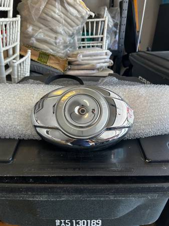 Harley Davidson Air cleaner chrome cover 1