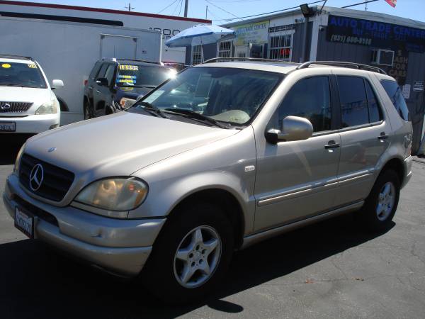 2001 MERCEDES-BENZ ML320 AUTOMATIC AWD - $3,995 (santa cruz)63613112652033120