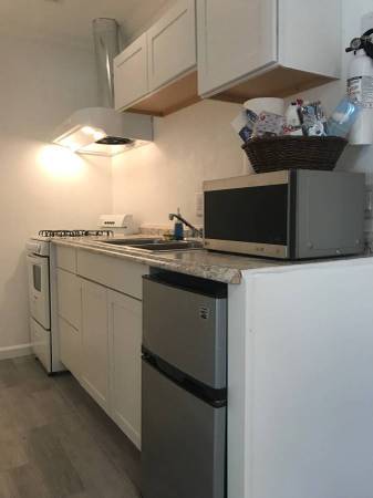 Studio For Rent 1