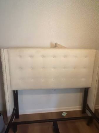 Upholstered headboard 1