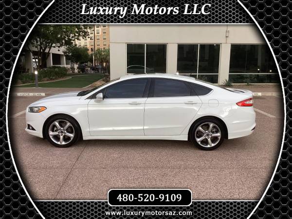 2014 Ford Fusion SE 1