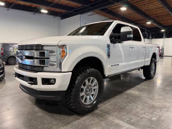 2019 Ford F-350 Super Duty Diesel 4x4 4WD F350 Truck Limited  4dr Crew - $63,900 (Platinum Motors Corp)63617305011457120