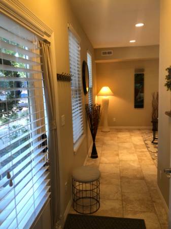 $2100.00 / 1br - 850ft2 - Vida de lujo en el centro como debe ser |Colorado Springs | 1bd/1ba | $63658213422595123