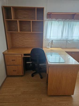 Desk 1