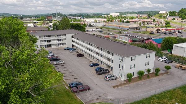 $404 Handicapped Accessible Apartments, Free Parking630950885207071228